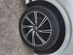 XPeng G9 725 Rear-wheel drive Max - ფოტო 6