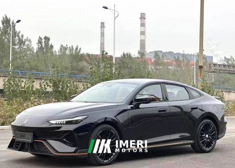 2025 Changan UNI-V Third Generation 2.0T Dynamic Engine Edition - автомобиль из Китая