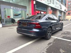 Volvo S60 B4 Smart Luxury Edition - ფოტო 8