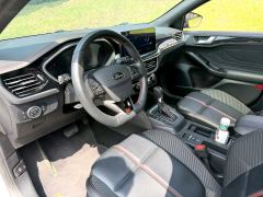 Ford Focus EcoBoost 180 ST-Line - ფოტო 4