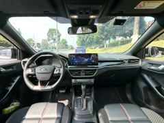 Ford Focus EcoBoost 180 ST-Line - ფოტო 6