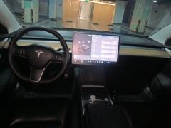 Tesla Model 3 Standard Range Edition 3D6 - photo 10
