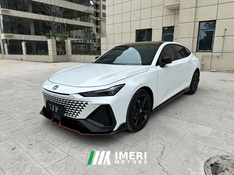 Changan UNI-V 1.5T Sport Edition - автомобиль из Китая