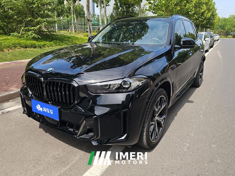 BMW X5 xDrive30Li Deluxe VersionM - ავტომობილი ჩინეთიდან