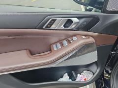 BMW X5 xDrive30Li Deluxe VersionM - ფოტო 13