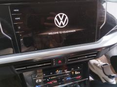 Volkswagen Passat - photo 17