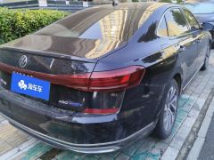 Volkswagen Passat - photo 2