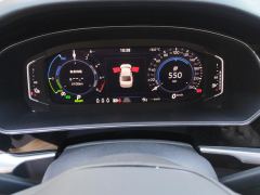 Volkswagen Passat - photo 20