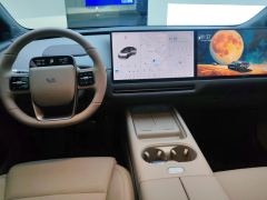 Li Auto i6 RWD Edition - ფოტო 16