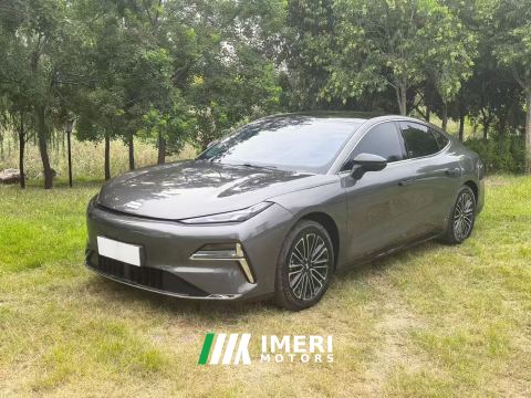 2025 Geely Galaxy Star Shine 8 EM-i 1.5L 130km Prestige Edition