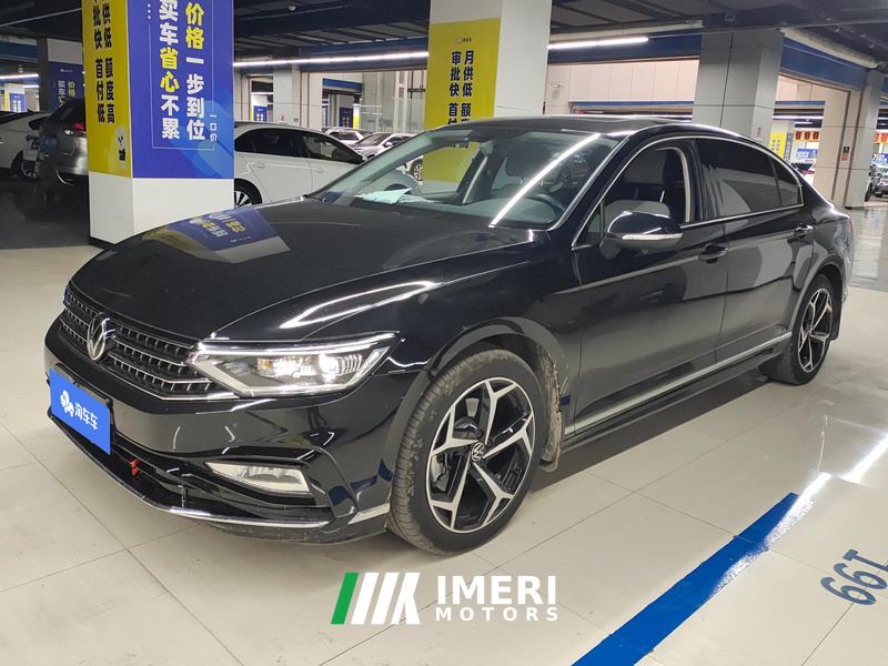 Volkswagen Magotan 2 Million Edition 330TSI Leading Edition