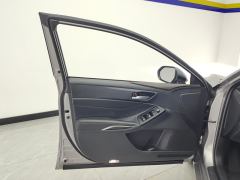 Toyota Avalon 2.5L Automatic Luxury Edition - ფოტო 12