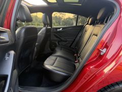 Ford Focus EcoBoost 180 ST-Line - ფოტო 13