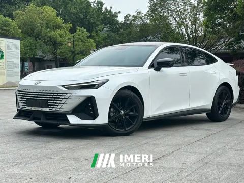 2022 Changan UNI-V 1.5T Premium Version - car from China