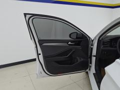 Volkswagen Jetta 280TSI Edition - ფოტო 12