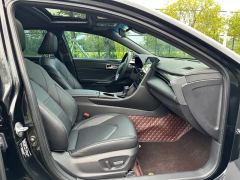 Toyota Avalon 2.0L Starlight Edition - ფოტო 8
