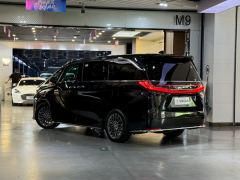 Lexus LM 500h Respect Edition 6-seater - ფოტო 4
