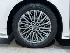 Lexus LM 350h Edition 7 - фото 5