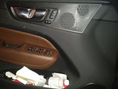 Volvo XC60 B5 AWD Smart Remote Luxury Edition - ფოტო 13