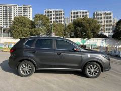Roewe RX5 PLUS 330TGI Smart Edition - photo 7