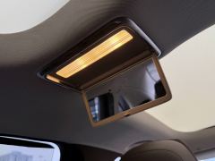 Mercedes-Benz E Class E-Class Facelift E 300 L Luxury - photo 17