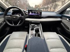 Geely Xingui 2.0T Luxury Version - ფოტო 10