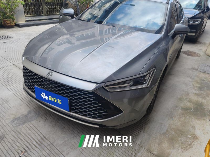 BYD Qin PLUS DM-i 55km Prestigious Edition - автомобиль из Китая