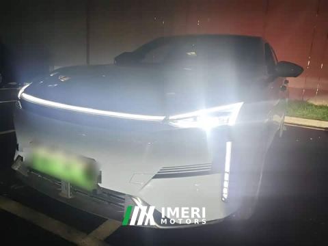 2025 Geely Galaxy L6 EM-i 140km Starship Edition