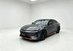 Changan UNI-V 1.5T Premium Sport - ფოტო 1