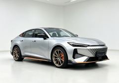 Changan UNI-V 1.5T Premium Sport - photo 3