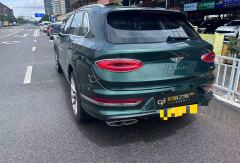 Bentley Bentayga 4.0T V8 - photo 3