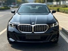 BMW 5 Series 525Li M Sport Package - ფოტო 2