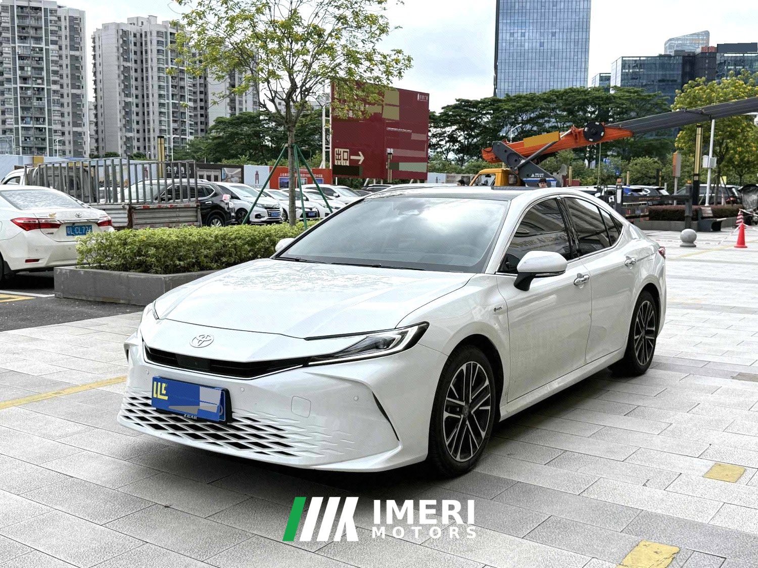 Toyota Camry Dual-Engine 2.5HG Prestige Edition