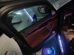 BMW 5 Series Facelift 525Li M Sport Package - фото 12