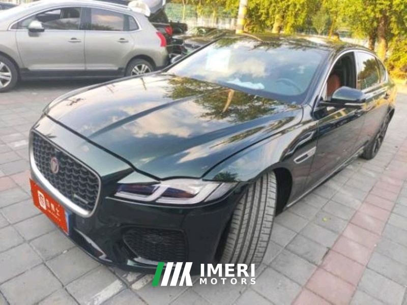 Jaguar XFL 2.0T P250 2WD Edition - автомобиль из Китая