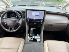Toyota Alphard Dual-Engine 2.5L Prestige Edition - photo 13