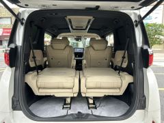 Toyota Alphard Dual-Engine 2.5L Prestige Edition - photo 20