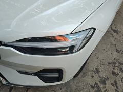 Volvo XC60 B5 AWD Smart Remote Luxury Edition - photo 4