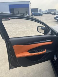 Changan UNI-V 1.5T Sport Edition - ფოტო 9