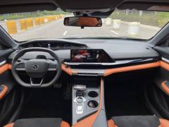 Changan UNI-V 1.5T Sport Edition - фото 4