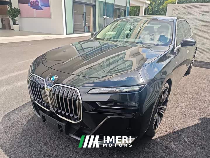 BMW 7 Series 2023 740Li M Sport Package