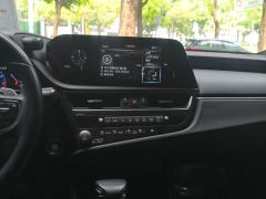 Lexus ES 200 CVT Elite Edition - ფოტო 17