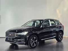 Volvo XC60 B5 AWD Smart Luxury Edition - photo 1