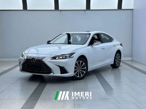 2025 Lexus ES 200 Premium Edition - ავტომობილი ჩინეთიდან