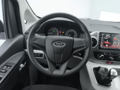 JAC Refine M3 1.8L Classic Edition 5-seater - фото 18