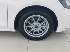 Ford Focus EcoBoost 180 Version - ფოტო 6