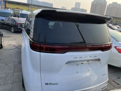 Denza D9 DM-i 970 4WD Flagship Edition - ფოტო 9