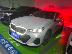 BMW 5 Series (Imported) 525i M Sport Package - ფოტო 1