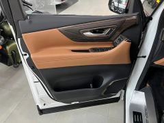 Toyota Alphard Dual-Engine 2.5L Prestige Edition - ფოტო 4