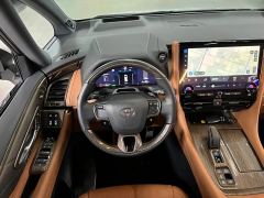 Toyota Alphard Dual-Engine 2.5L Prestige Edition - ფოტო 6